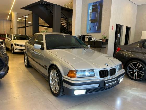 BMW 325i 2.5 SEDAN 24V GASOLINA 4P AUTOMÁTICO